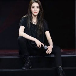 دیلرابا دیلمورات رو چقدر میشناسی ؟😉