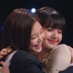 ★𝒋𝒆𝒏𝒍𝒊𝒔𝒂★