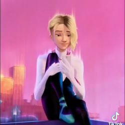 چقدر گوئن استیسی رو میشناسی