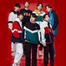 عکس معرفی داستان 《ماجرا های من و بی تی اس》