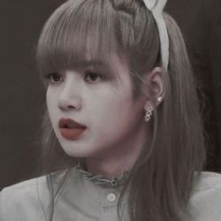 ×😘عکس کمیاب لیسا😘×