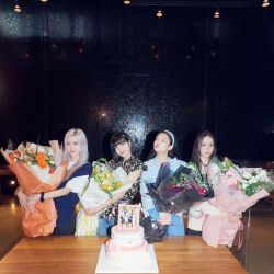 تولد اعضای بلک پینک 🍁🤍🍁