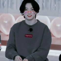 جانگکوک کیه توعه؟¿❤️🌺