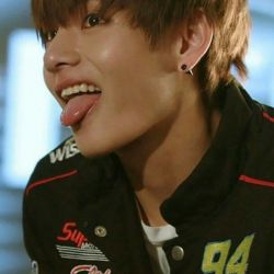 عکس عکسای کیوت از تهیونگ