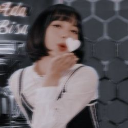 عکس عکس از لیسا^^𝐥𝐢𝐬𝐚.𝐩𝐢𝐜𝐭𝐮𝐫𝐞𝐬❥︎