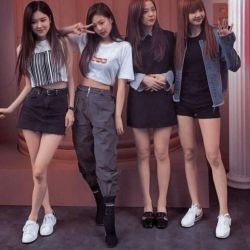 عکس وقتی بلک پینک وارد زندگی بلینک شد