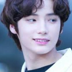 PHOTO OF HUENING KAI