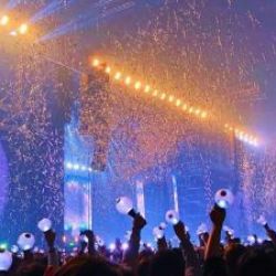 عکس توهین صادقلو به بی تی اس! 💯 ️ ️