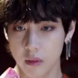 تهیونگ لاورا خبر مهممممممم😱😱😱