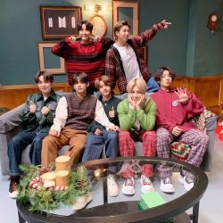 عکس میم های فوق سمی BTS✨😐😂