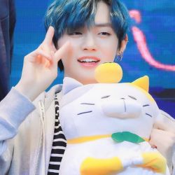 😍عکس کیوت یونجون😍