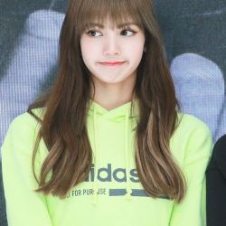 مسابقه ادیت داریم💛💚🌻🤤