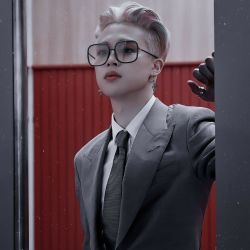 عکس های جیمین شی🙃