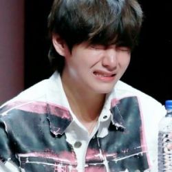 گریه های بی تی اس 😭😭😭😭😭😭😭😭😭😭😭😭😭😭😭😭😭