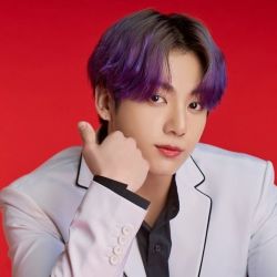 جونگ کوک دوست داره؟؟