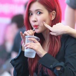 فرم نشستن رزی vs بقیه