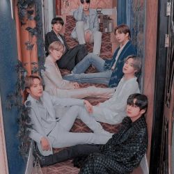 عکس انیمه ای از بی تی اس💙👑