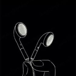 با دل عاشق با صدای بلند فریاد میزنم.....🥀