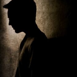 اسم این بازیگر___هستش و در این برنامه نقش___بازی کرده و اسم این برنامه_____هست.