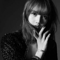 چقد لالیسا مانوبان رو میشناسی؟