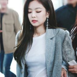 عکس های کیوت جنی❤️❤️