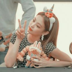 جنی خدکشی کردح🥺💔💔💔💔💔💔💔💔💔💔💔💔