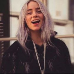 تست Happy birthday BILLIE🖤💚