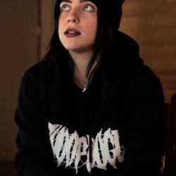 عکس تنهایی؟؟؟