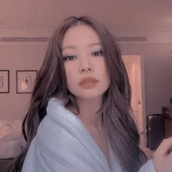 دبیو دومین بازیگر🍯🐻