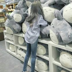 تست بلو گرلز با کیم مان وول مصاحبه دارن....