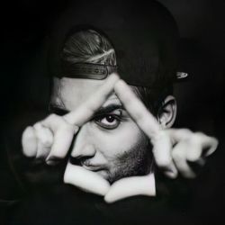 عکس چقدر پوریا پوتک رو میشناسی؟