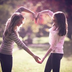 از دست رفیقان چه بگویم ،گله ای نیست💔_💔