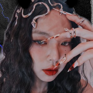 مدل ناخن(سفید)🤍