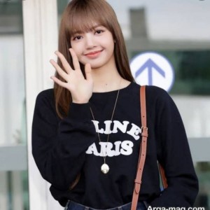 تولدت مبارک لیسا 🧡🧡🎉🎉