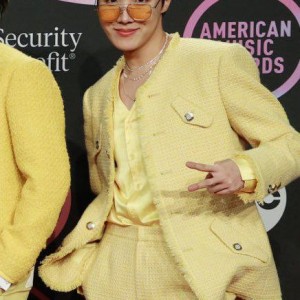 عکس جیهوپ خوب شده🥺🥺🥺