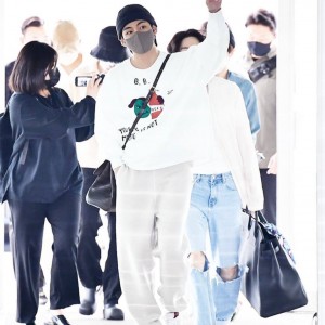 استایل فرودگاهBTS