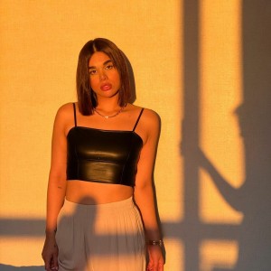 قشنگترین عکسای سارن:)✨