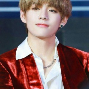 عکس تهیونگ 3 😍❤👑