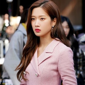 بریم با مون گا یونگ آشنا بشیم