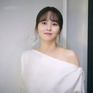 بریم با کیم سو هیون آشنا بشیم