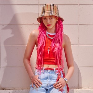 عکس الکصاندرا\💭/تی-پاپ