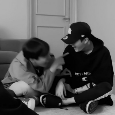 𝐋𝐎𝐕𝐄 𝐘𝐎𝐔