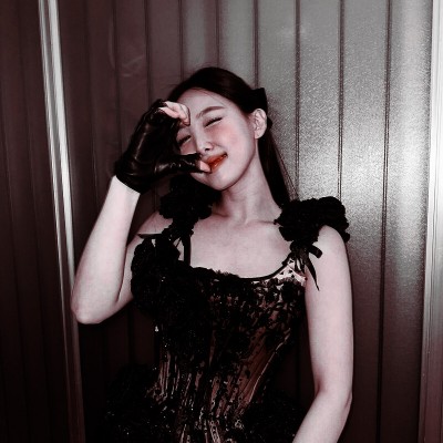 عکس 「فـرصـت‌صـانـگ┆𝖲𝗈𝗈𝗃𝗂𝗇」🫧🌸