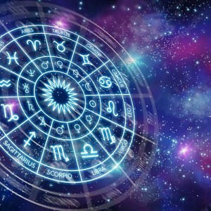 معرفی ماه و عنصرتون