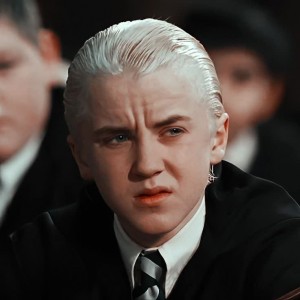 جیغ جیغو عان هاگوارتز