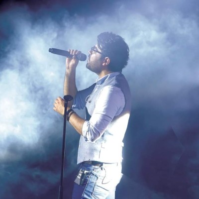 عکس چقدر حامد همایون رو میشناسی؟