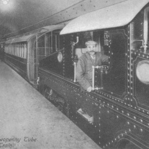 عکس اولین مترو جهان