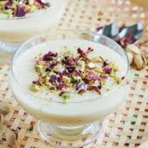 عکس طرز تهیه فرنی برنجی