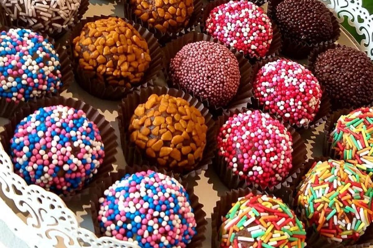 عکس طرز تهیه توپک خرمایی