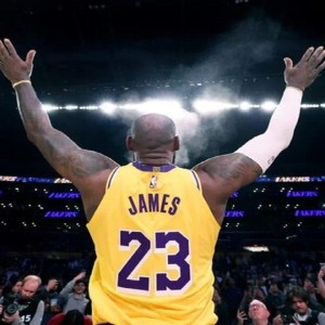 رکورد تاریخی بسکتبال شکسته شد